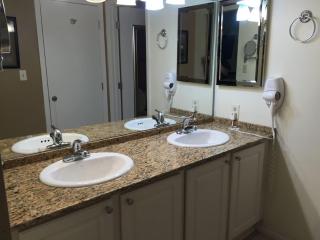 Edgewater Beautiful 2 bedroom 2 bath! - Panama City Beach - 9