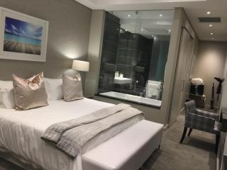 615 Sandton Skye - 5