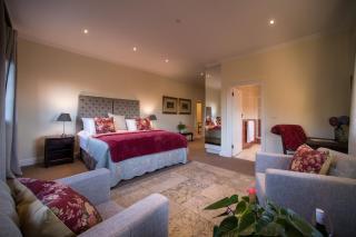 Boutique Villa Guesthouse - 4