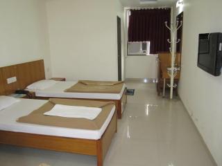 Hotel Sarita - Surat - 1