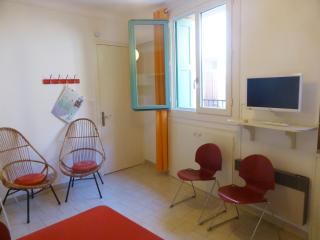 2EGA41 Studio Intra-muros proche plage - Collioure - 2