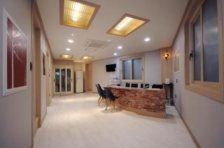 Family Hotel BNB - 8