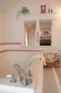 White Lace Inn - 5