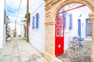 The red door in Koskinou - Koskinou - 2