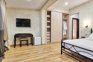 Q&B House - Tbilisi - 3