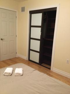 Dairy Homestay - Toronto - 7
