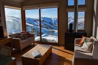 Outside Edge - Mount Hotham - 1