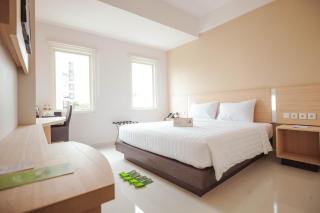 Whiz Prime Hotel Sudirman Makassar - 4