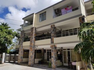 Pereybere Beach Apartments - 3