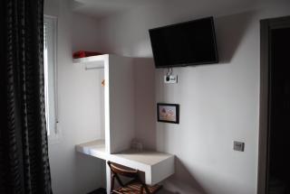 Hostal Abril Madrid - Madrid - 3