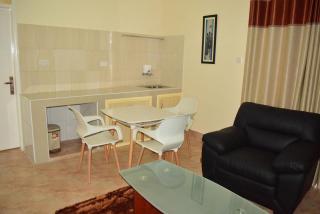 Latitude 1 Suites - Kampala - 4