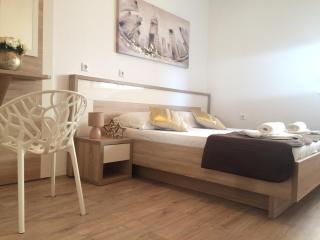 Apartmani Emilio Novalja - Novalja - 2