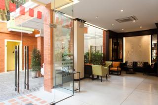 Tara Place Hotel Bangkok - Banguecoque - 5