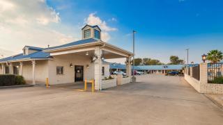 Best Western Regency Inn & Suites - Gonzales - 5