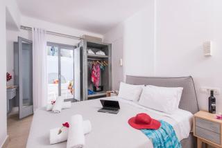 Blue Waves Suites & Apartments - Kamari - 8