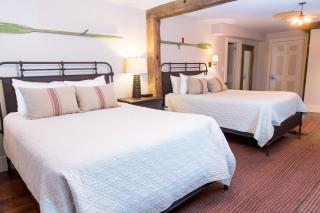 Three Chimneys Inn - 9