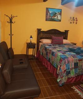 Hotel Casa del Cerro - Antigua Guatemala - 9
