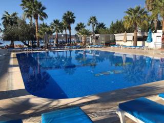 Nagi Beach Hotel - Gümbet - 3