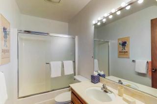 Tahoe City Retreat - Lake Forest - 2