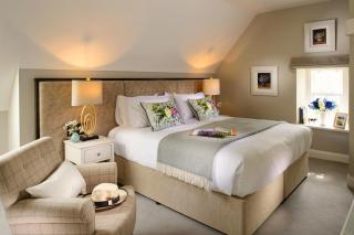 The Hawthorn - 7