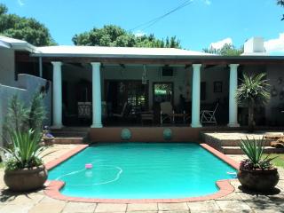 DeKat Self Catering - Burgersdorp - 8