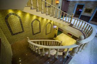 Karvon-Saroy Hotel - 7
