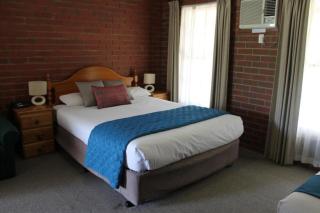 Aristocrat Waurnvale - Geelong - 1