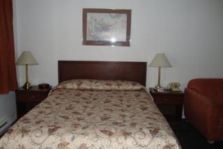 Royal Napanee Inn - Napanee - 3