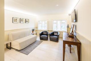 Les Douvres Hotel - 4