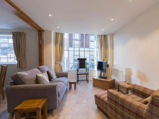 Charles I - Winchcombe - 9