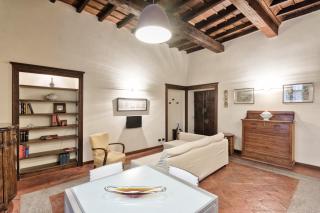 Palazzo Di Città Elegant Apartment - 8