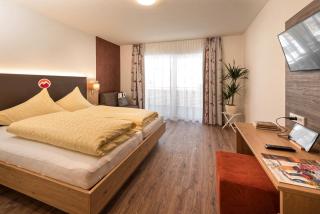 Hotel Alpenfeuer Montafon - Sankt Gallenkirch - 5