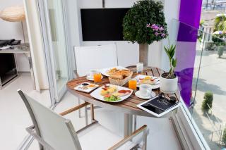 BYD Lofts - Boutique Hotel & Serviced Apartments - Patong Beach, Phuket - 9