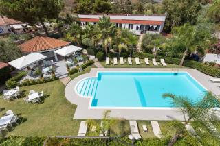 Baia Marticana Residence Hotel - Agnone - 0