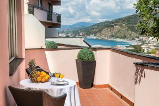 Hotel Vis à Vis - 4