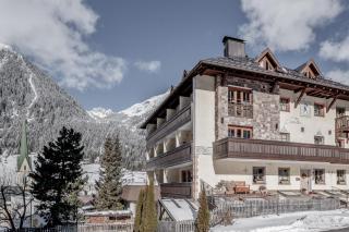 Hotel Garni Caroline - Ischgl - 9