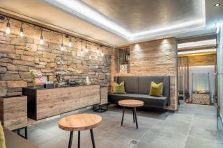 Hotel Garni Caroline - Ischgl - 1