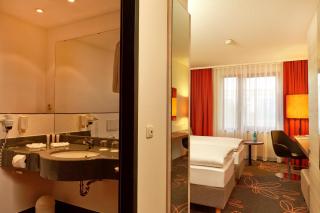 H+ Hotel Hannover - Hannover - 4
