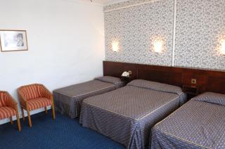 Queens Hotel - 1