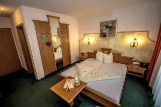 Hotel Andreas Hofer - Sankt Leonhard im Pitztal - 8
