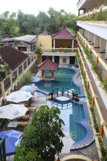 Mega Bintang Sweet Hotel - 3