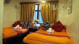 Paris Guest House, 10F FLAT D8 BLOCK D E RECEPTION 24 HOUR TSIM SHA TSUI KOWLOON - 3