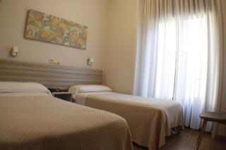 Hostal Santa Cruz - Madrid - 1