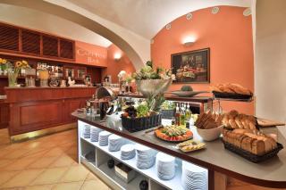 Carlton - Prague - 1