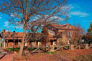 Valle Del Eria Hotel - 4