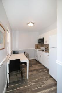 The Dolphin Hollywood - 1