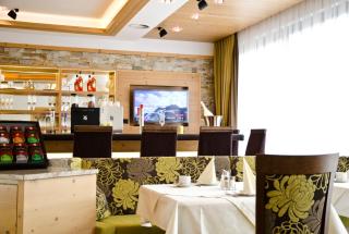 Hotel Garni Arosa - 2
