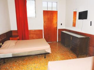 Park Hotel - Puerto Príncipe - 1