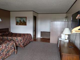 Budget Host 4U Motel - Bowman - 8