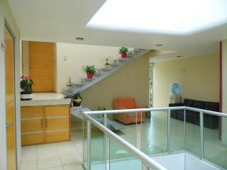 Hotel Sierra Inn - 4